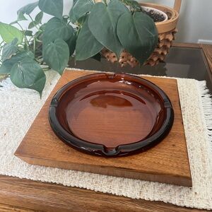 Walnut & Amber glass ashtray set